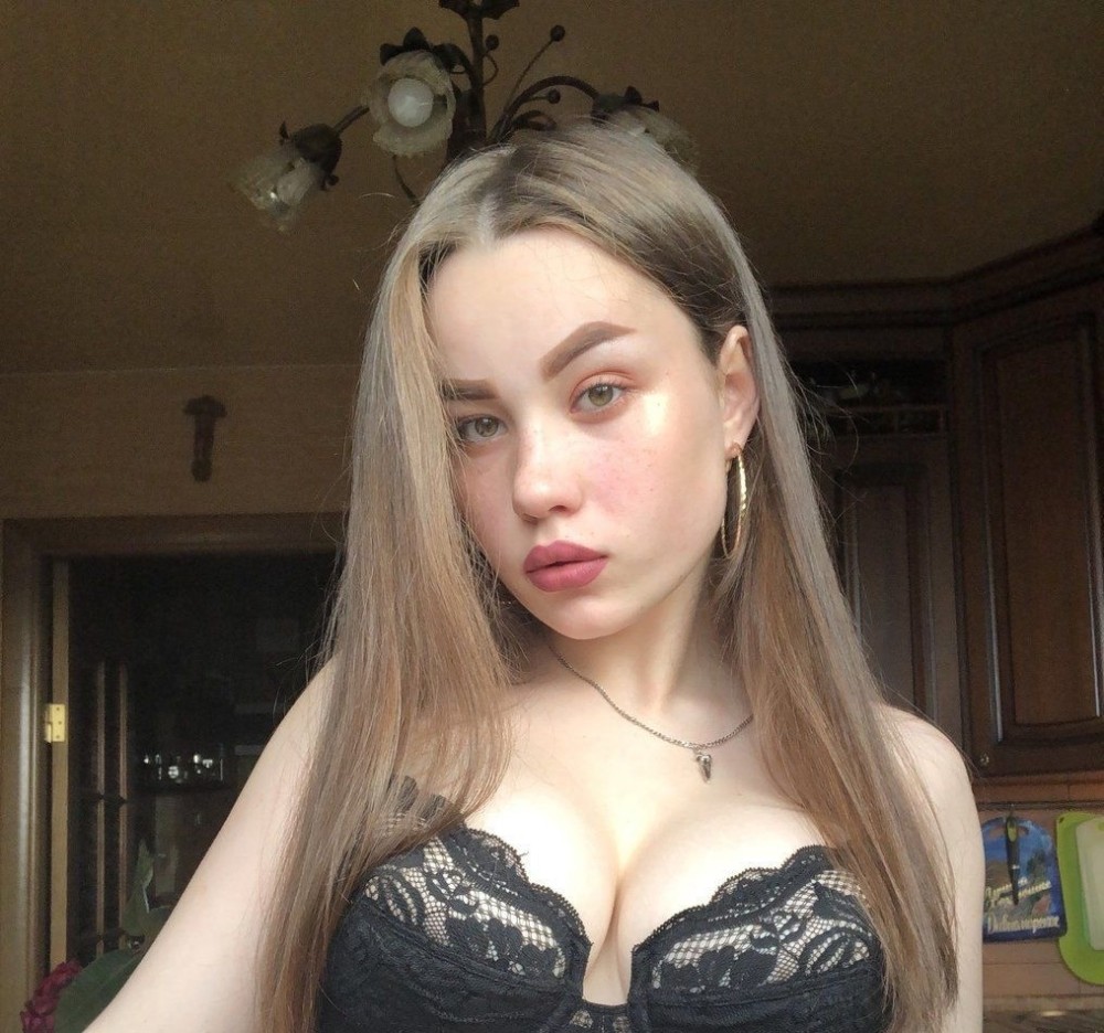 Индивидуалка Оксана фото № 2 в городе Азов