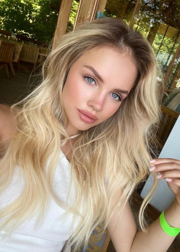 Индивидуалка Мила фото № 2 в городе Азов