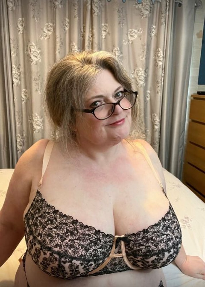 Индивидуалка Нина фото № 2 в городе Азов