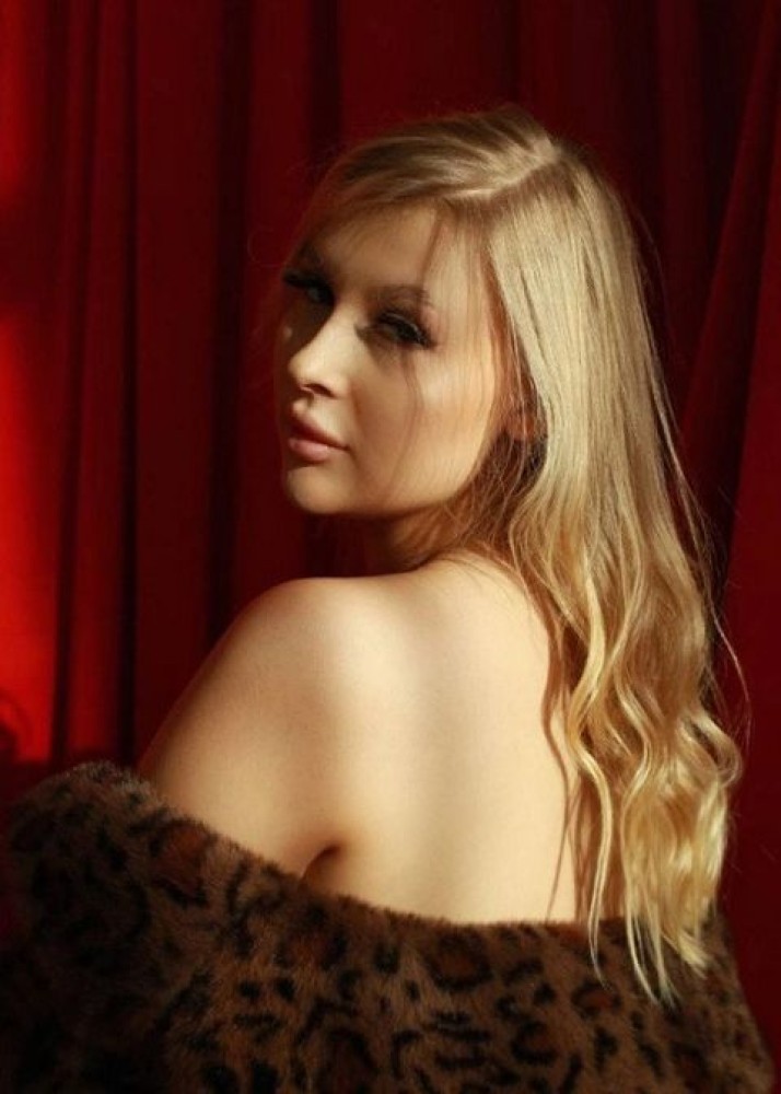 Индивидуалка Мила фото № 2 в городе Азов